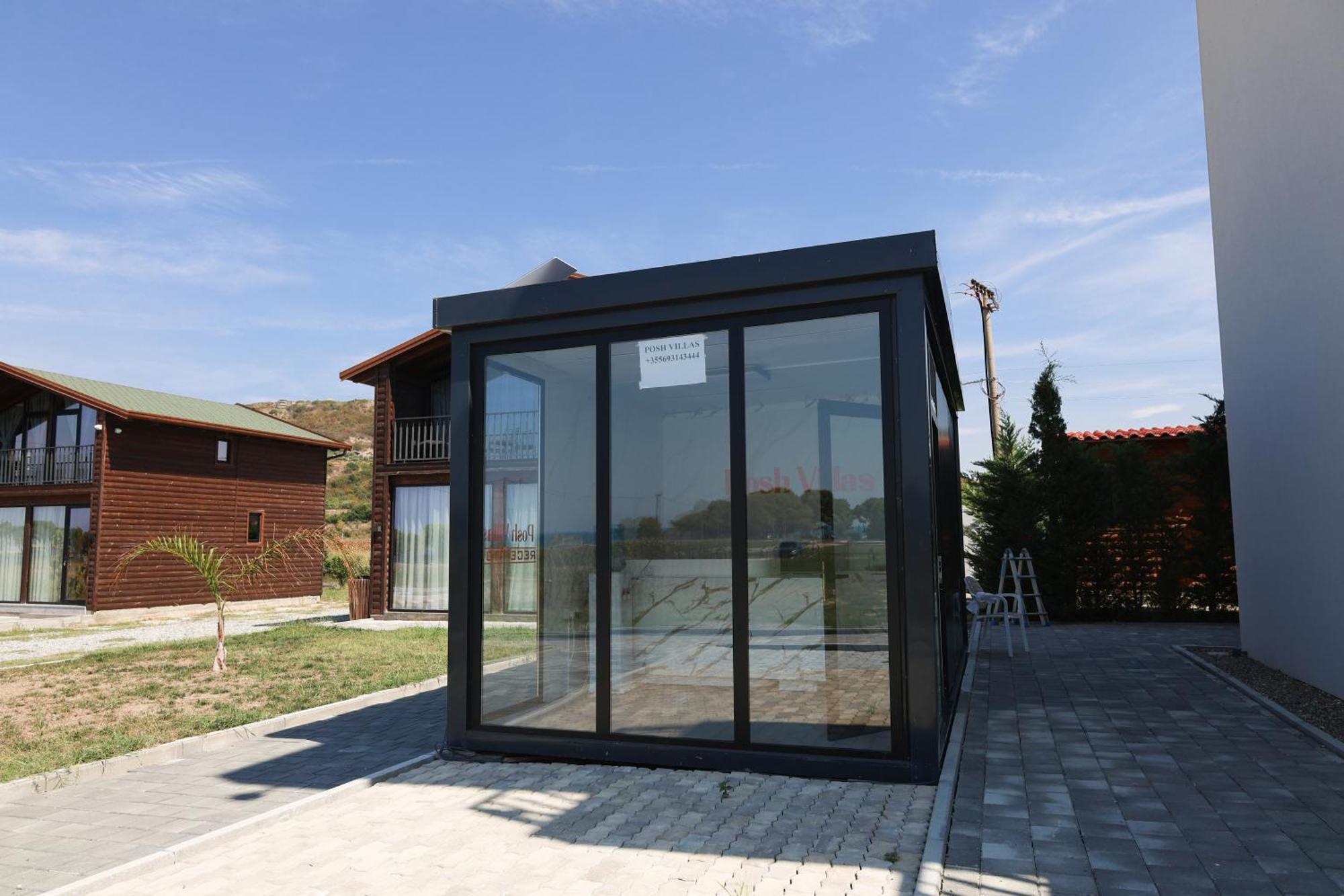 Posh Villa 1 Kavaje Buitenkant foto